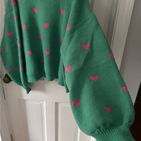 SHEIN Green Crewneck Sweater with Pink Heart Motif - Picture 2 of 3